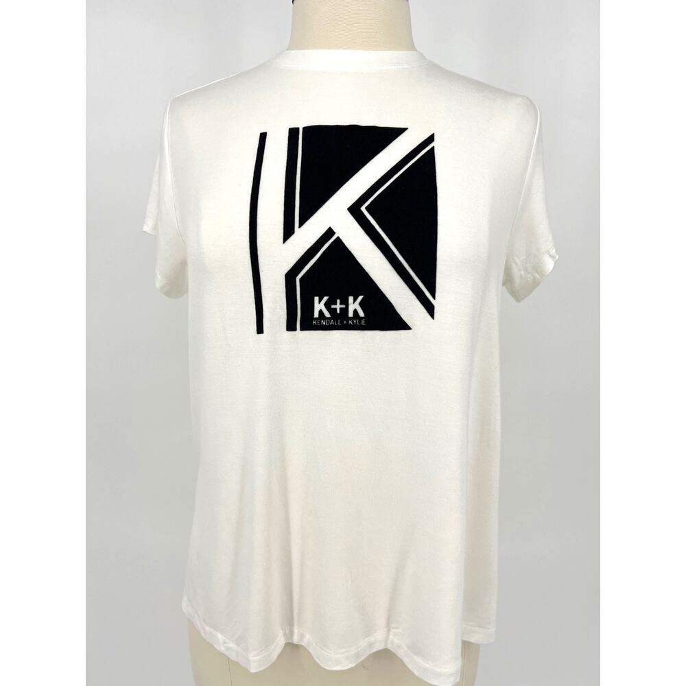 Kendall & Kyle White Tshirt Womens Medium NWOT